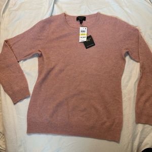 100% cashmere sweater medium
